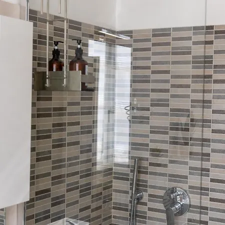 Blue's Place - Vicino Stazione Chiasso Apartment Como