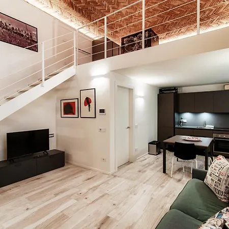Palazzo Diaz - By Myhomeincomo Apartment