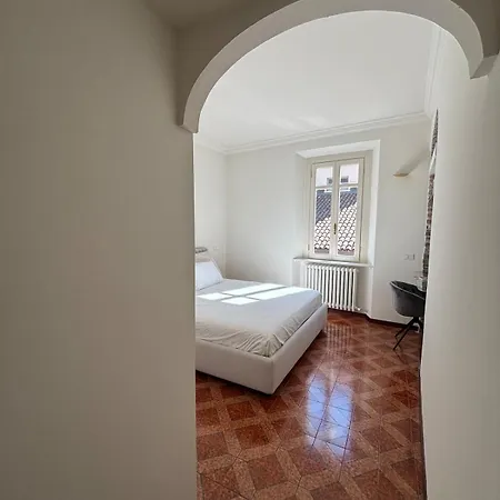 Apartment Ilnanoacomo, Holidayapartment In The Heart Of Como