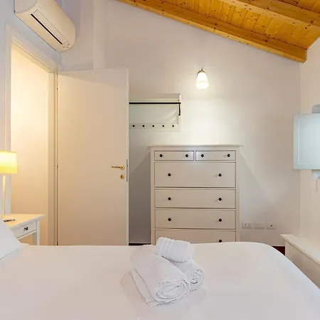 Calicantus Atena Apartment *