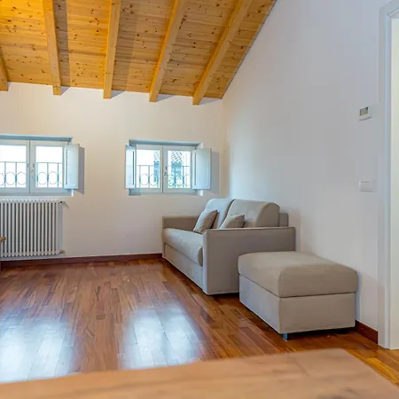 Apartment Calicantus Atena *