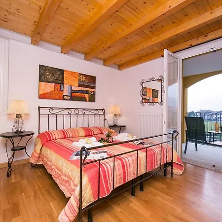 Casa Bella Juno Como