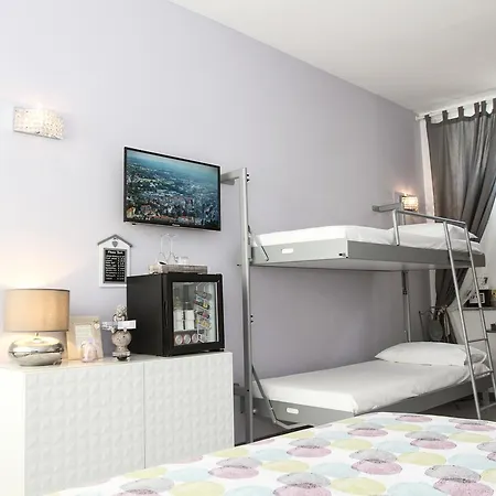 Carducci Bed & Breakfast *