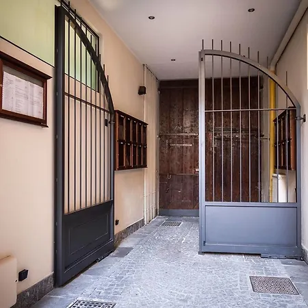 Apartment Joivy Vibrant 8 Como