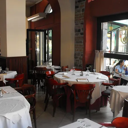 Maison d'hôtes Il Vecchio Borgo Relais 3*