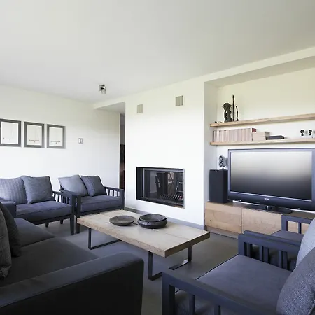 House: Luxury With Private Pool And Garden Apartment Como