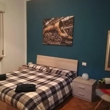 Apartamento Apartment Como *