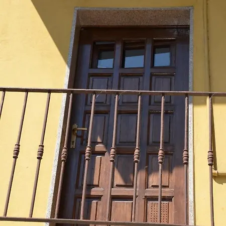 Casa L'aquila Guest house Como