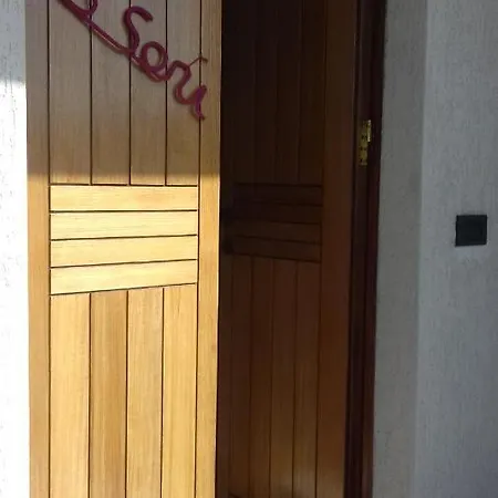 Sari * Como