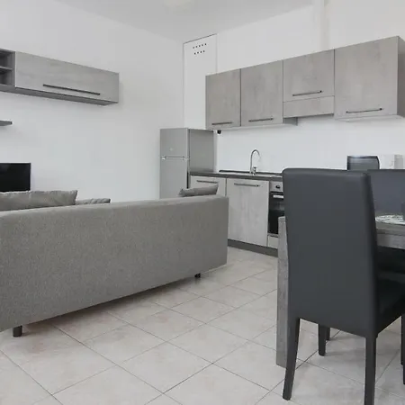 Italianway - Piazza Amendola 14 Apartment *