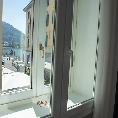 In Riva Al Maison d'hôtes Côme