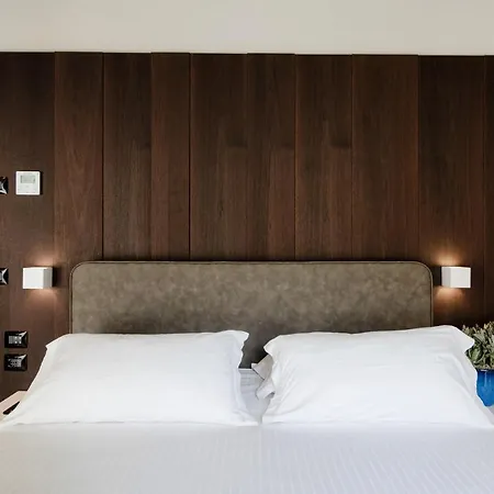 Ama 18 - The House Of Travelers- Guest house
