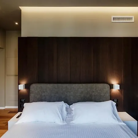 Ama 18 - The House Of Travelers- Guest house