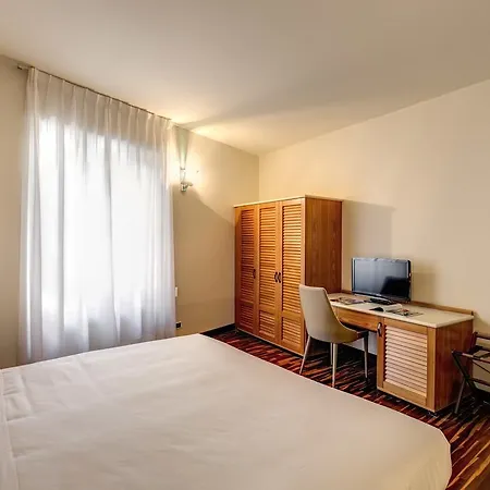 Firenze Hotel 3*