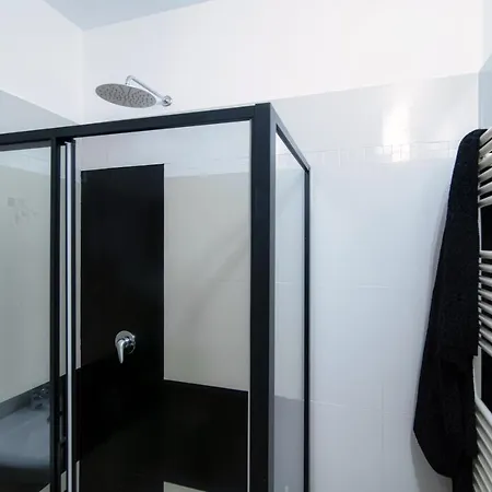 Spacious Joivy Apt In Stunning Apartment