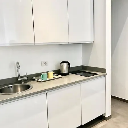 Aparthotel Diaz Como