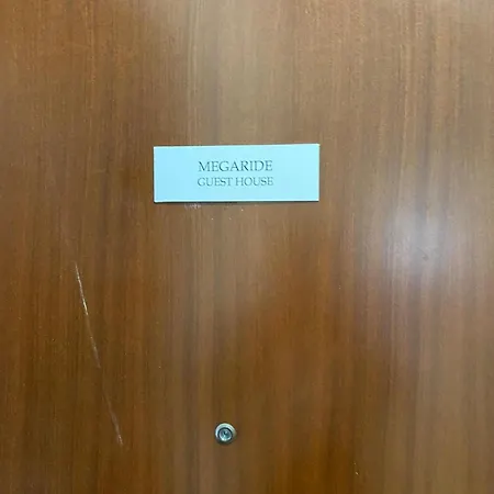 Megaride's Dependance *