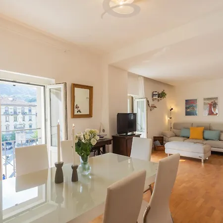 Apartment Linda By Rent Como