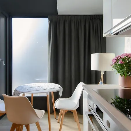 Apartment Hostini 2 - Downtown *