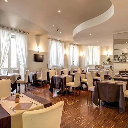 Hotel Firenze 3*