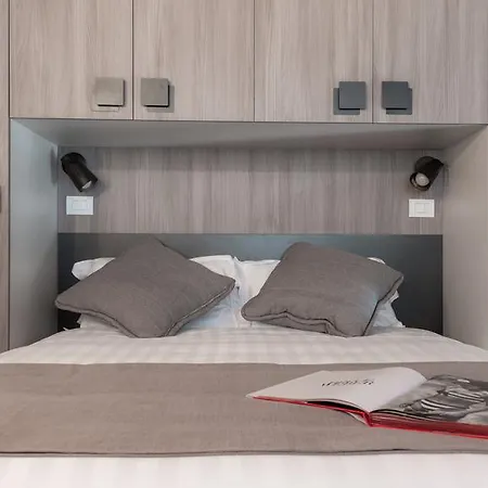 Apartment Maderni *