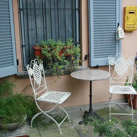 Diaz Aparthotel 2*
