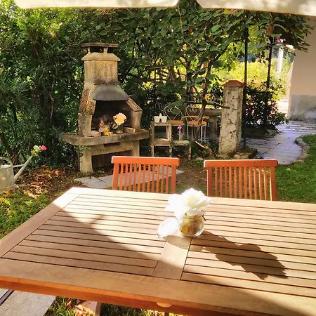 Le Camelie Couette-café Côme