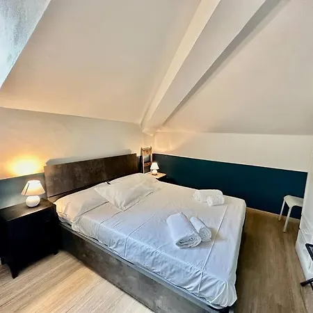 63 Passi Dal In Centro By Revenue House Appartamento *