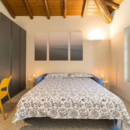 Căn hộ Moderno A 200 Metri Dal Duomo *